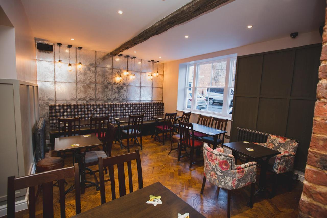 The Spread Eagle Chesterfield Extérieur photo
